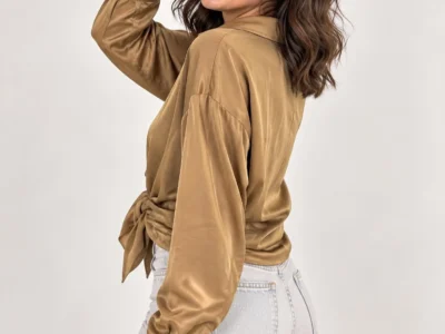 Camisa Estilo Raso Modelo Elva Talla Única XS - L para Mujer Diseño Elegante y Versátil en Blanco Ideal para Eventos Casuales o Formales